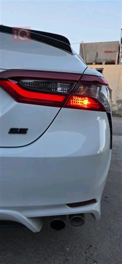 تۆیۆتا کامری